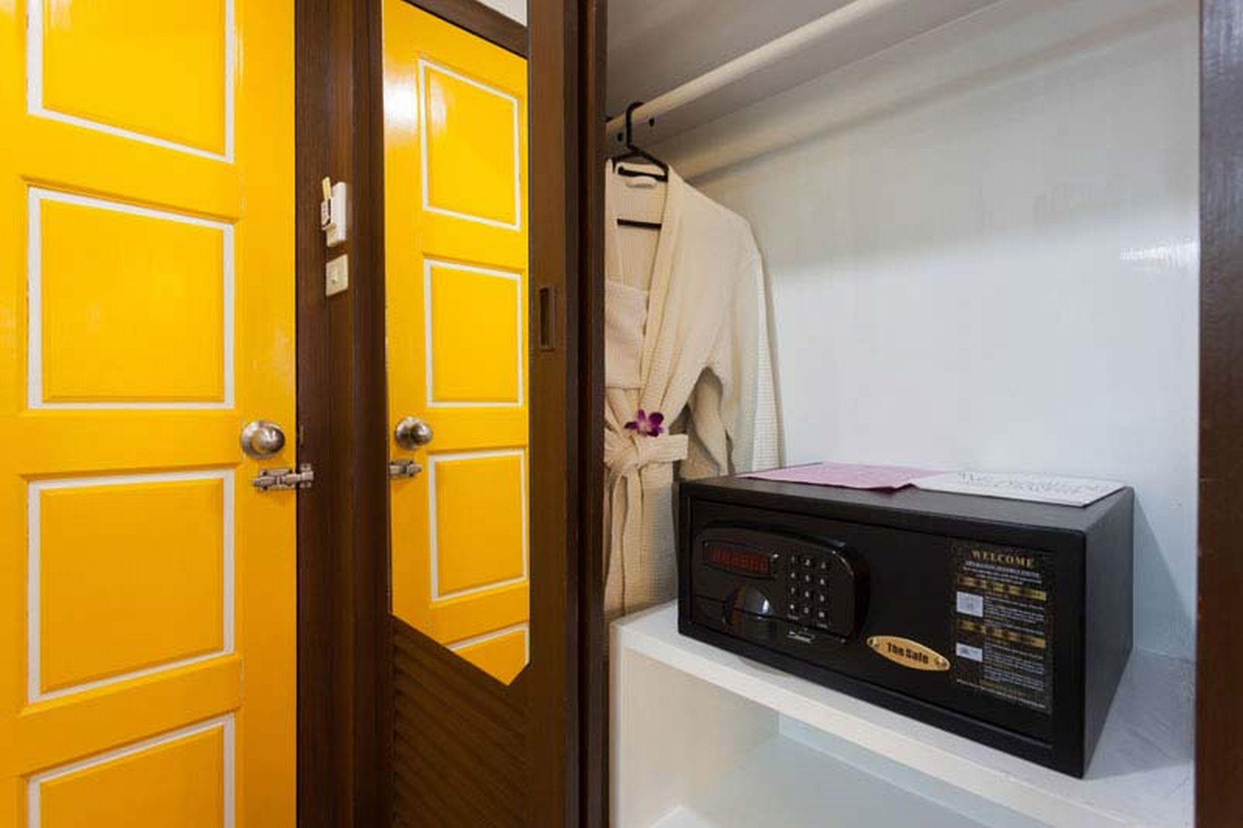 Homm Bliss Southbeach Patong Экстерьер фото