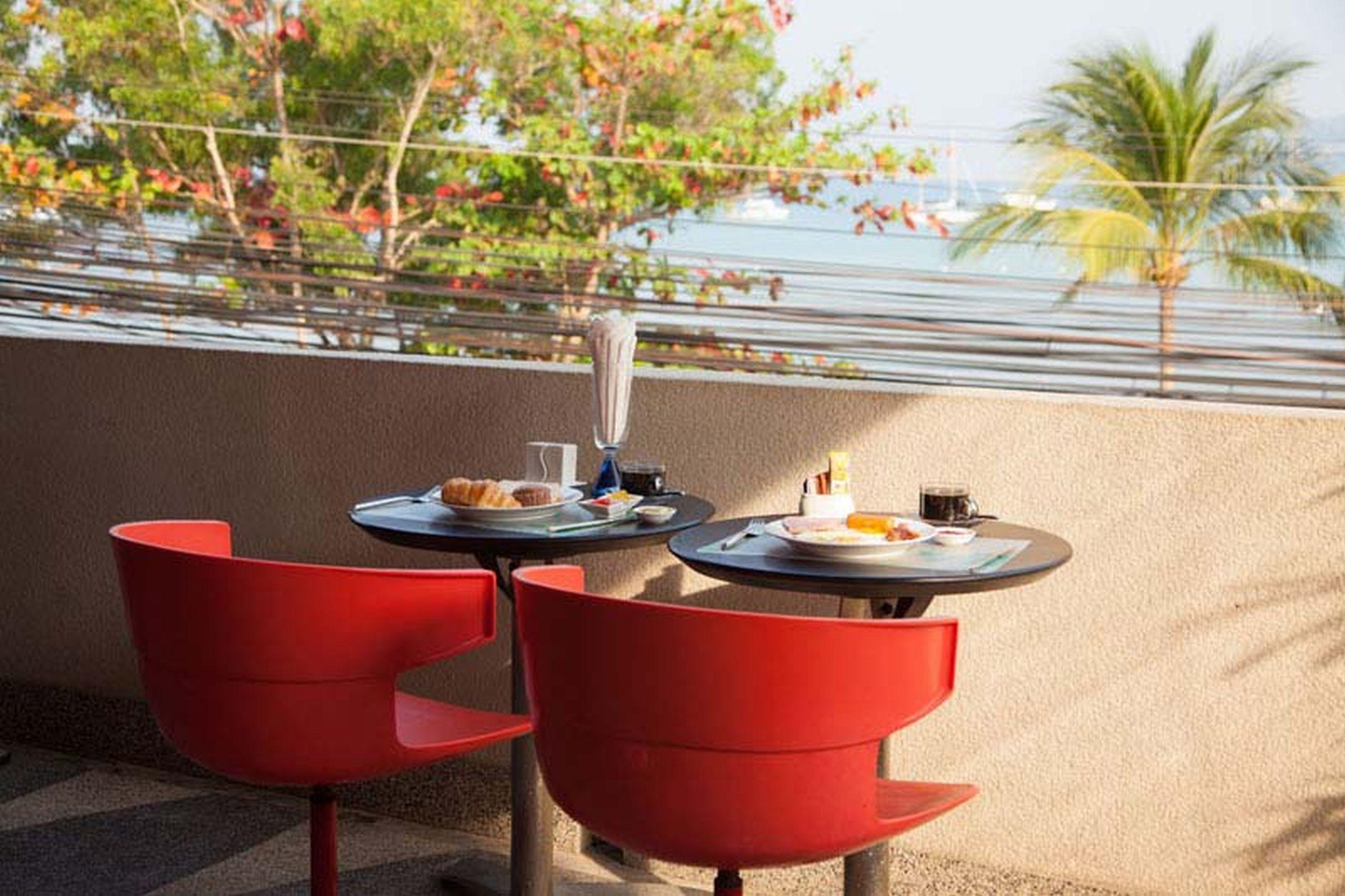 Homm Bliss Southbeach Patong Экстерьер фото