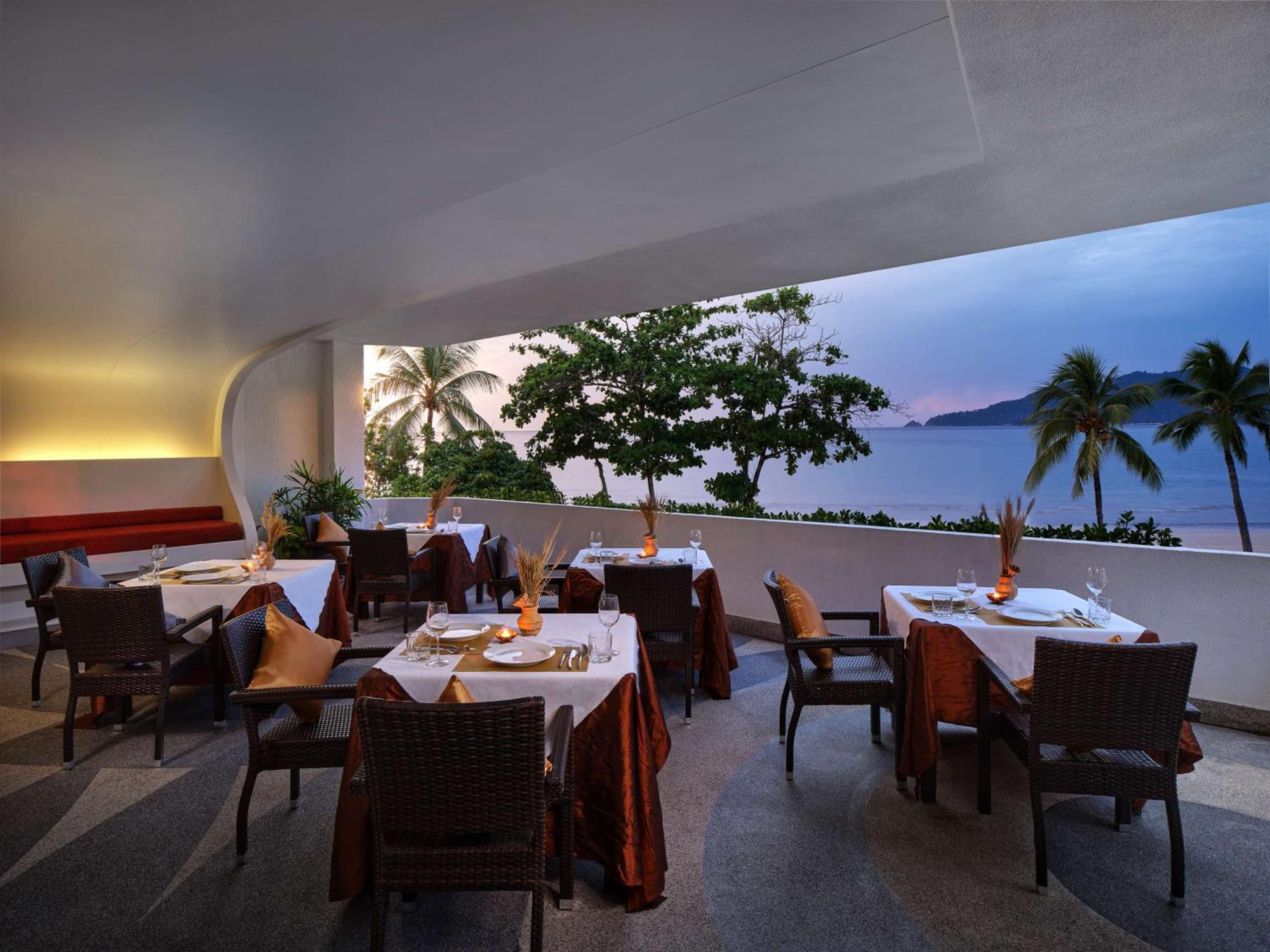 Homm Bliss Southbeach Patong Экстерьер фото
