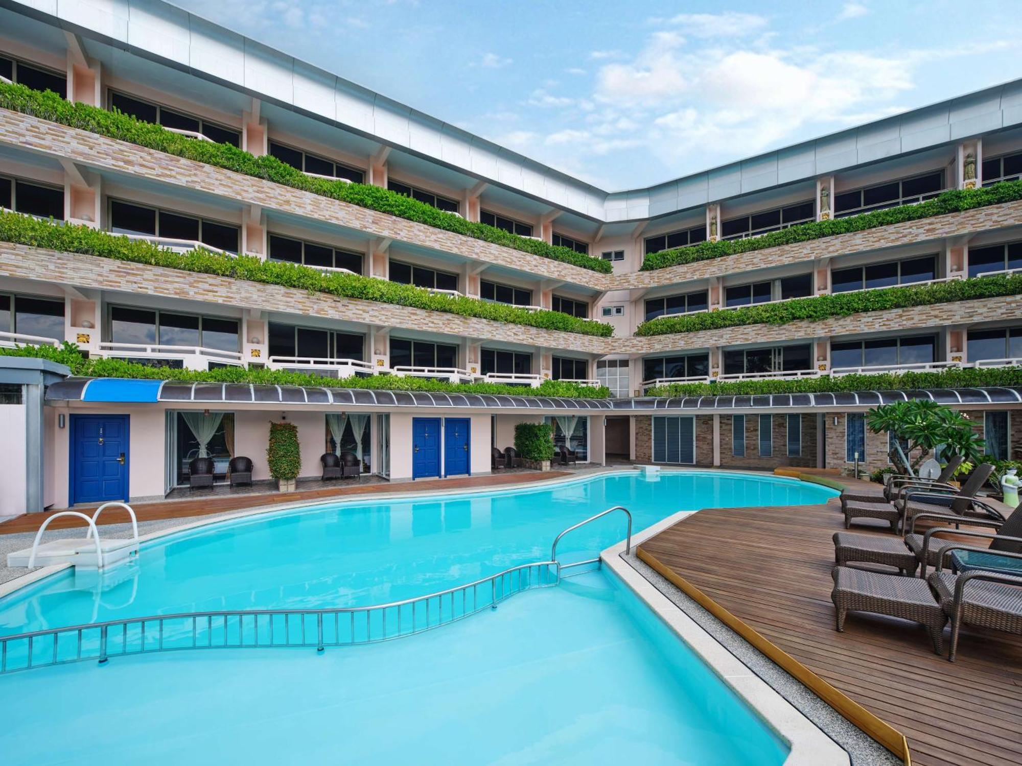 Homm Bliss Southbeach Patong Экстерьер фото